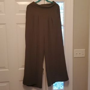 Laura Byrnes Doris Pants nwt, army green
